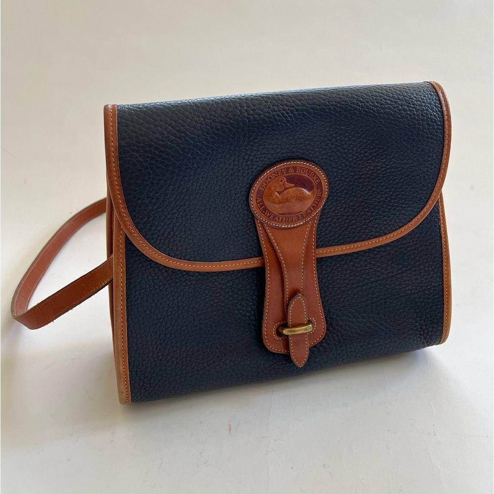 Vintage Dooney & Bourke Black Tan All Weather Leather Purse Shoulder Bag